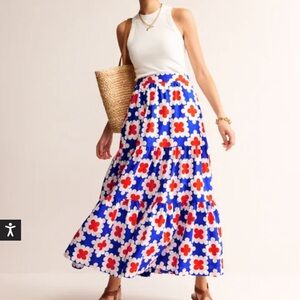 Boden UK Lorna Tiered Maxi Skirt in Surf the Web, Abstract Tile Size 8 Petite